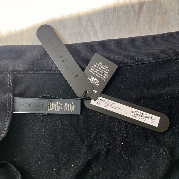 NWT Nike Skims stretch knit wrap skirt - Picture 7 of 7